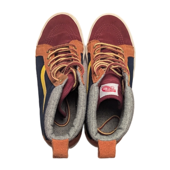 Vans Customs Sk8-Hi MTE Suede Sneaker - Picture 5 of 10